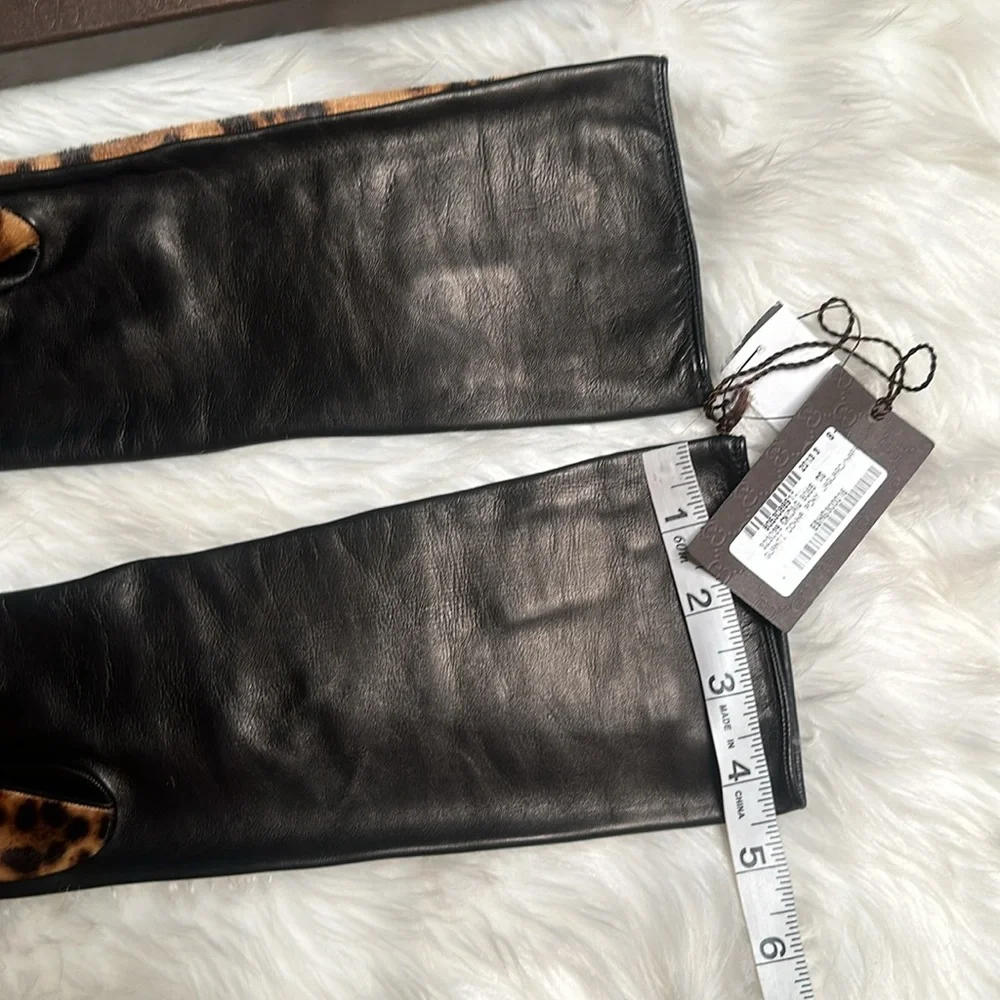 Gucci Leather and Calf Hair Animal Print Size 8 1/2 Gloves - Picture 5 of 10